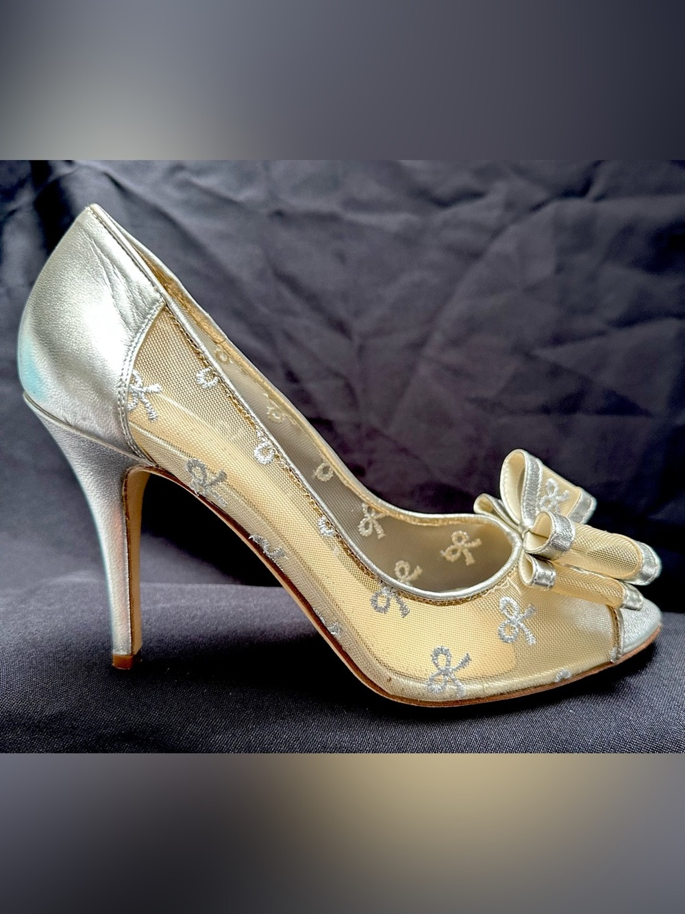 Kate Spade Calina Silver Mesh Bow Open Toe Heels Size 8 1/2 $328 - Picture 1 of 5